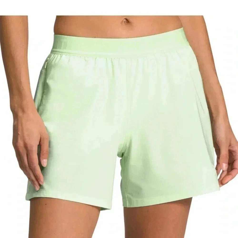 The North Face Women’s‎ Wander 3" Shorts size XL in the color lime cream NWT